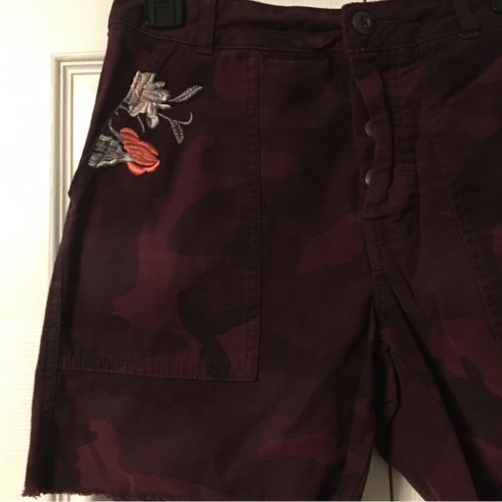 Free People Embroidered Scout Shorts Camo Floral - Picture 6 of 16